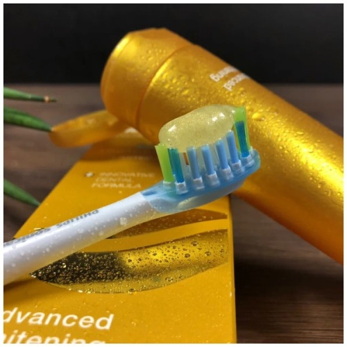 Зубная паста  Dentissimo Gold Advanced Whitening